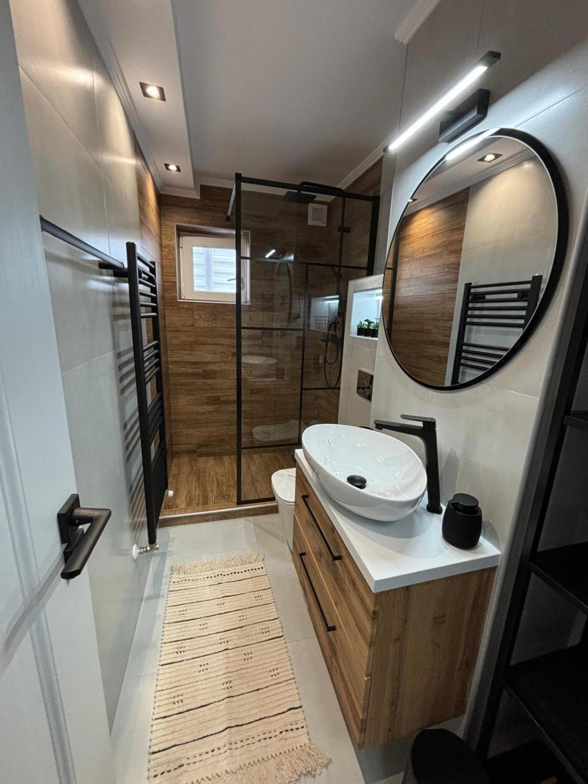 Rorada Apartament Făgăraş Exteriör bild